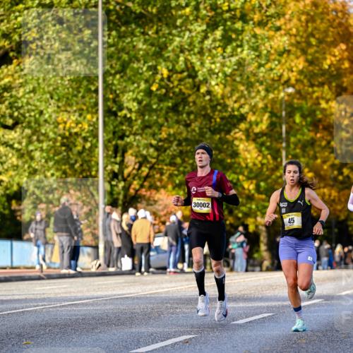 25.10.2026 - hella hamburg halbmarathon Dr. Thomas Lammeyer http://msf.ph/oto/11053853 25.10.2026 10:16:43 Kennedybrücke 30002, 45 meine-sportfotos.de