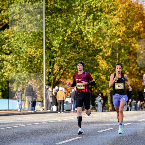 25.10.2026 - hella hamburg halbmarathon Dr. Thomas Lammeyer http://msf.ph/oto/11053854 25.10.2026 10:16:43 Kennedybrücke 30002, 45 meine-sportfotos.de