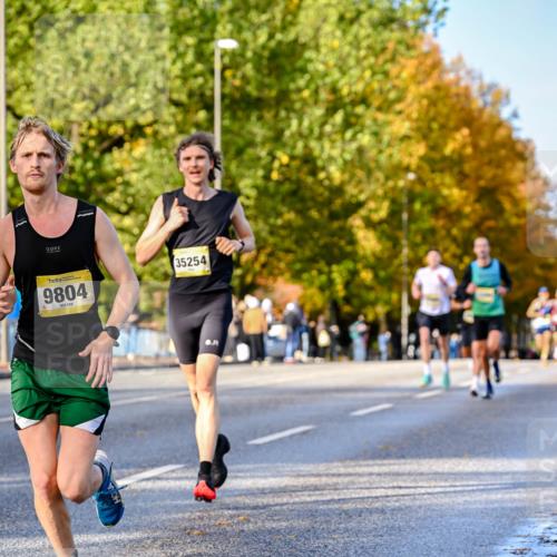 25.10.2026 - hella hamburg halbmarathon Dr. Thomas Lammeyer http://msf.ph/oto/11053897 25.10.2026 10:16:48 Kennedybrücke 9804, 35254 meine-sportfotos.de