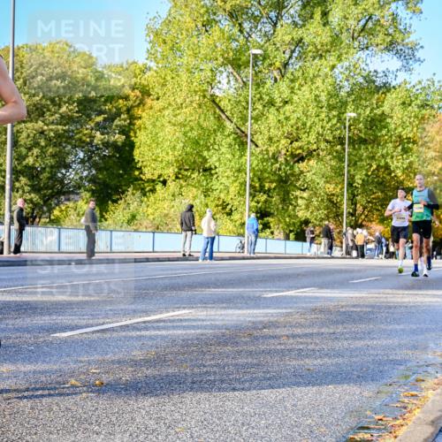 25.10.2026 - hella hamburg halbmarathon Dr. Thomas Lammeyer http://msf.ph/oto/11053919 25.10.2026 10:16:51 Kennedybrücke 35254, 22899, 13398 meine-sportfotos.de