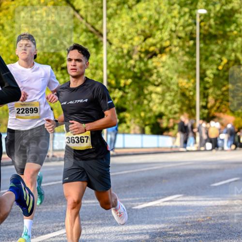 25.10.2026 - hella hamburg halbmarathon Dr. Thomas Lammeyer http://msf.ph/oto/11053951 25.10.2026 10:16:54 Kennedybrücke 22899, 36367 meine-sportfotos.de