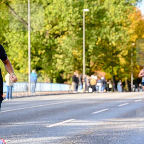 25.10.2026 - hella hamburg halbmarathon Dr. Thomas Lammeyer http://msf.ph/oto/11053955 25.10.2026 10:16:54 Kennedybrücke  meine-sportfotos.de