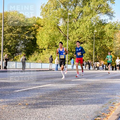 25.10.2026 - hella hamburg halbmarathon Dr. Thomas Lammeyer http://msf.ph/oto/11054051 25.10.2026 10:17:09 Kennedybrücke 25044, 10760 meine-sportfotos.de