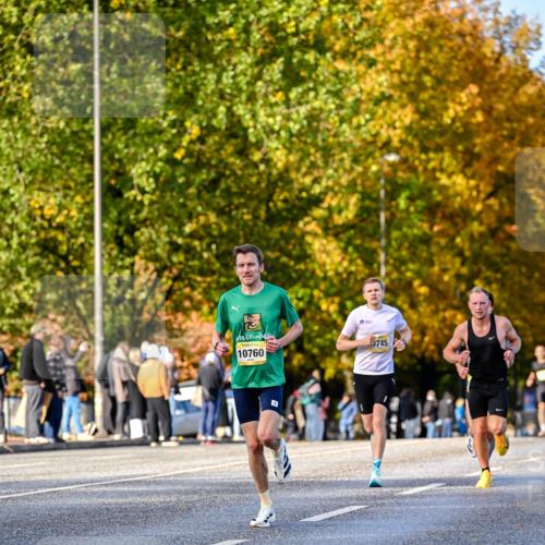 25.10.2026 - hella hamburg halbmarathon Dr. Thomas Lammeyer http://msf.ph/oto/11054052 25.10.2026 10:17:09 Kennedybrücke 10760, 745 meine-sportfotos.de