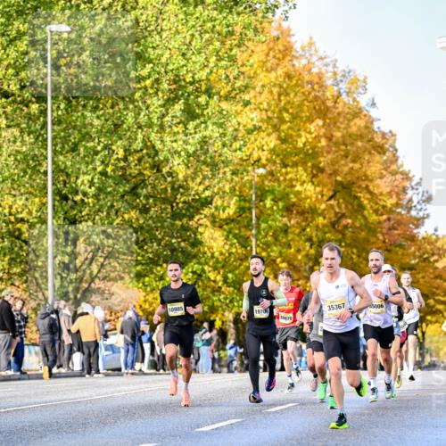 25.10.2026 - hella hamburg halbmarathon Dr. Thomas Lammeyer http://msf.ph/oto/11054131 25.10.2026 10:17:19 Kennedybrücke 10985, 19706, 35367, 5006, 30870 meine-sportfotos.de