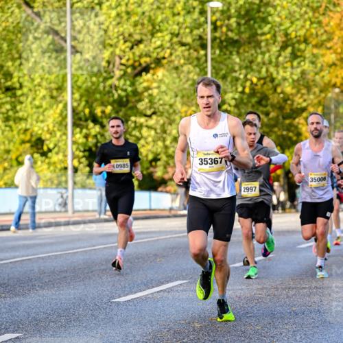 25.10.2026 - hella hamburg halbmarathon Dr. Thomas Lammeyer http://msf.ph/oto/11054136 25.10.2026 10:17:22 Kennedybrücke 0985, 35367, 2997, 35006 meine-sportfotos.de