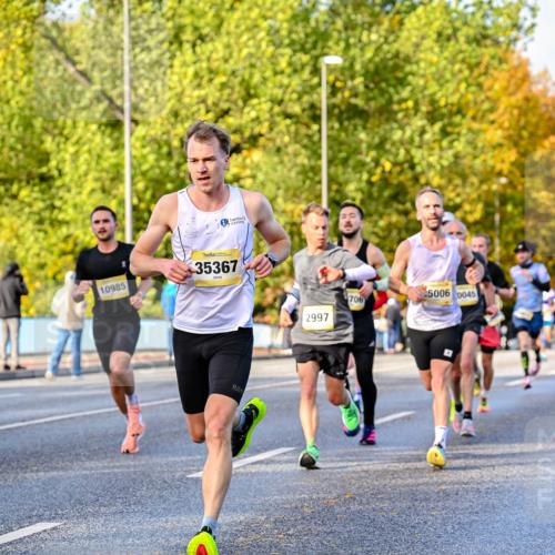 25.10.2026 - hella hamburg halbmarathon Dr. Thomas Lammeyer http://msf.ph/oto/11054139 25.10.2026 10:17:23 Kennedybrücke 10985, 35367, 2997, 706, 50060045 meine-sportfotos.de