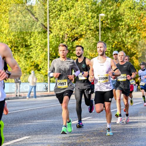 25.10.2026 - hella hamburg halbmarathon Dr. Thomas Lammeyer http://msf.ph/oto/11054148 25.10.2026 10:17:23 Kennedybrücke  meine-sportfotos.de