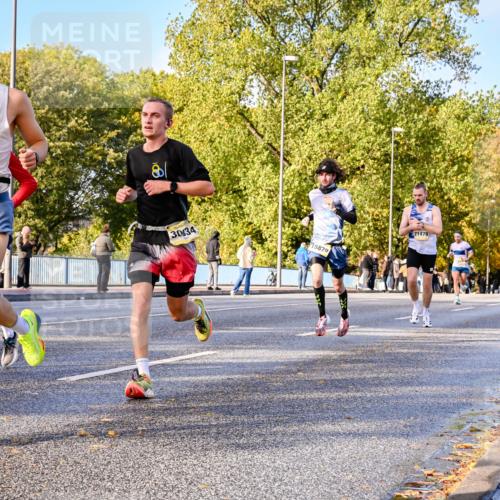 25.10.2026 - hella hamburg halbmarathon Dr. Thomas Lammeyer http://msf.ph/oto/11054179 25.10.2026 10:17:27 Kennedybrücke 18, 3034, 15879, 21479 meine-sportfotos.de
