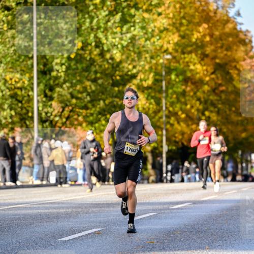 25.10.2026 - hella hamburg halbmarathon Dr. Thomas Lammeyer http://msf.ph/oto/11054214 25.10.2026 10:17:32 Kennedybrücke 1762 meine-sportfotos.de