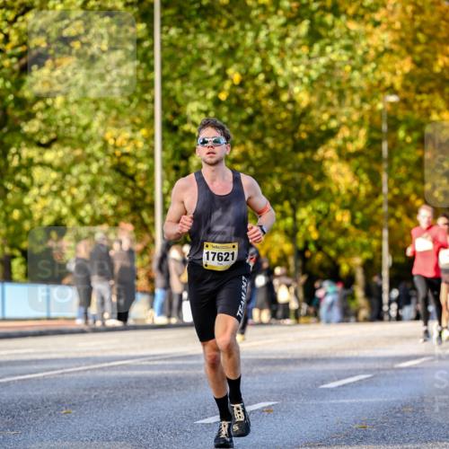 25.10.2026 - hella hamburg halbmarathon Dr. Thomas Lammeyer http://msf.ph/oto/11054222 25.10.2026 10:17:33 Kennedybrücke 17621 meine-sportfotos.de