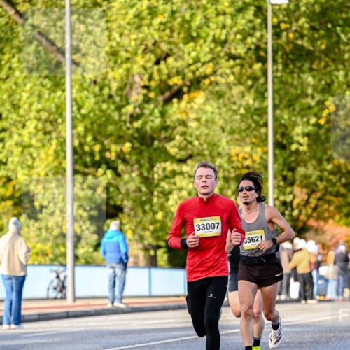 25.10.2026 - hella hamburg halbmarathon Dr. Thomas Lammeyer http://msf.ph/oto/11054252 25.10.2026 10:17:38 Kennedybrücke 33007, 35621 meine-sportfotos.de