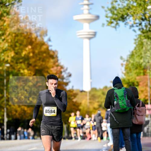 25.10.2026 - hella hamburg halbmarathon Dr. Thomas Lammeyer http://msf.ph/oto/11054294 25.10.2026 10:17:44 Kennedybrücke 8584 meine-sportfotos.de