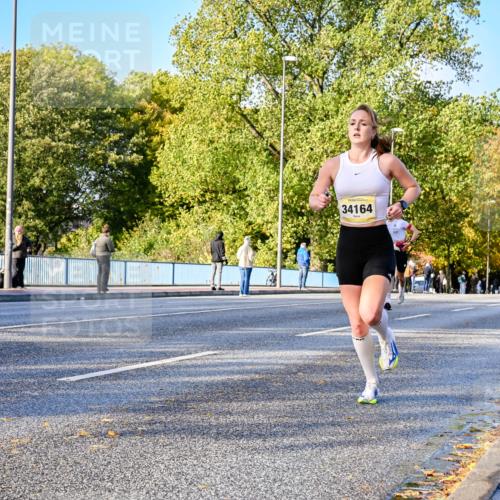 25.10.2026 - hella hamburg halbmarathon Dr. Thomas Lammeyer http://msf.ph/oto/11054299 25.10.2026 10:17:44 Kennedybrücke 34164, 8584 meine-sportfotos.de