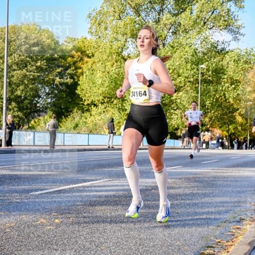 25.10.2026 - hella hamburg halbmarathon Dr. Thomas Lammeyer http://msf.ph/oto/11054301 25.10.2026 10:17:45 Kennedybrücke 34164, 8584 meine-sportfotos.de
