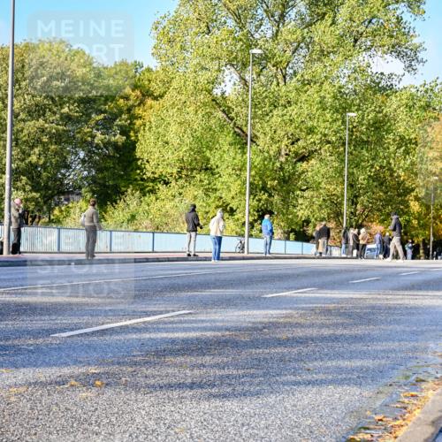 25.10.2026 - hella hamburg halbmarathon Dr. Thomas Lammeyer http://msf.ph/oto/11054313 25.10.2026 10:17:48 Kennedybrücke 31336, 8 meine-sportfotos.de
