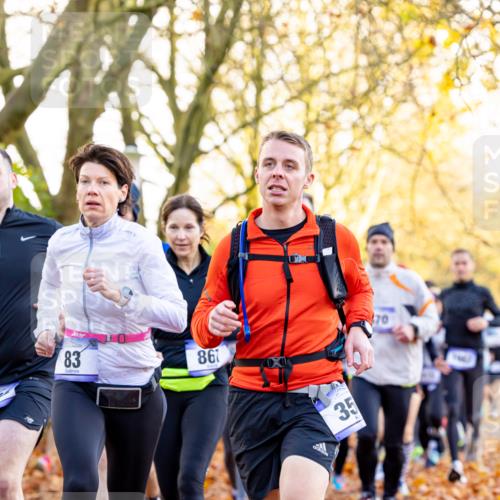 07.11.2021 - Bramfelder Winterlaufserie 2021/2022 Lauf 1 Michael Strokosch http://msf.ph/oto/3593998 07.11.2021 10:32:27 Laufen 83, 861, 35 meine-sportfotos.de