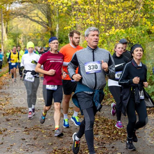 07.11.2021 - Bramfelder Winterlaufserie 2021/2022 Lauf 1 Michael Strokosch http://msf.ph/oto/3594027 07.11.2021 10:43:40 Laufen 330, 69, 298, 709, 10 meine-sportfotos.de
