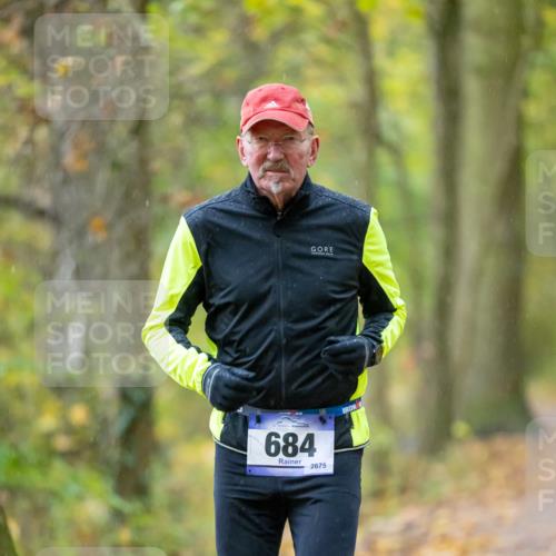 07.11.2021 - Bramfelder Winterlaufserie 2021/2022 Lauf 1 Michael Strokosch http://msf.ph/oto/3594090 07.11.2021 10:58:15 Laufen 684, 2675 meine-sportfotos.de
