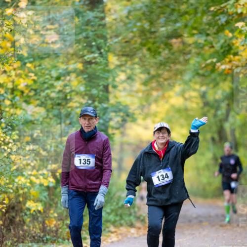 07.11.2021 - Bramfelder Winterlaufserie 2021/2022 Lauf 1 Michael Strokosch http://msf.ph/oto/3594120 07.11.2021 11:03:11 Laufen 135, 2659, 134 meine-sportfotos.de