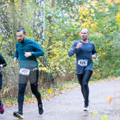 07.11.2021 - Bramfelder Winterlaufserie 2021/2022 Lauf 1 Michael Strokosch http://msf.ph/oto/3594150 07.11.2021 11:04:30 Laufen 2563, 625, 408, 407 meine-sportfotos.de