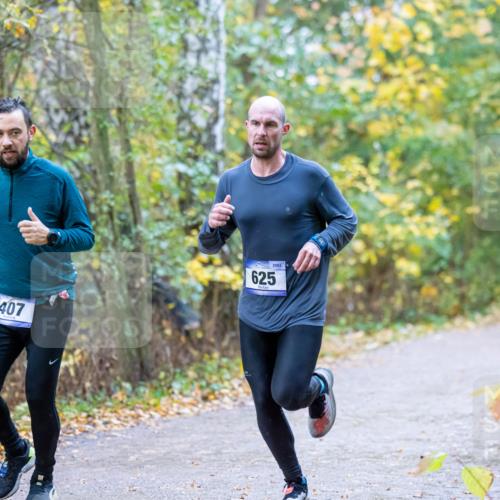 07.11.2021 - Bramfelder Winterlaufserie 2021/2022 Lauf 1 Michael Strokosch http://msf.ph/oto/3594151 07.11.2021 11:04:30 Laufen 2563, 400, 625, 407 meine-sportfotos.de