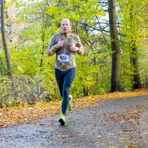07.11.2021 - Bramfelder Winterlaufserie 2021/2022 Lauf 1 Michael Strokosch http://msf.ph/oto/3594404 07.11.2021 11:44:42 Laufen 925 meine-sportfotos.de