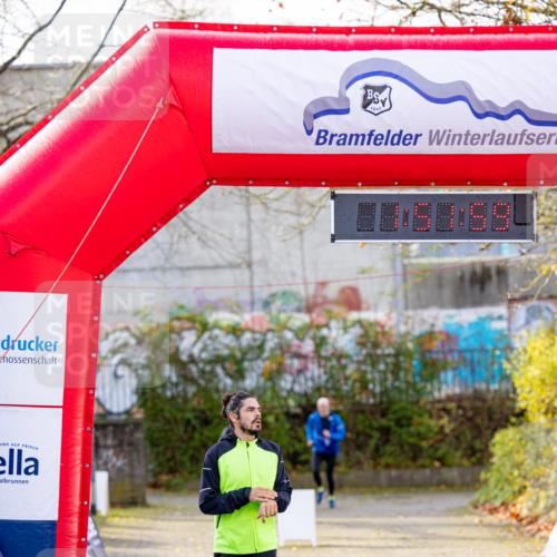 07.11.2021 - Bramfelder Winterlaufserie 2021/2022 Lauf 1 Michael Strokosch http://msf.ph/oto/3594480 07.11.2021 12:22:52 Laufen 1945 meine-sportfotos.de