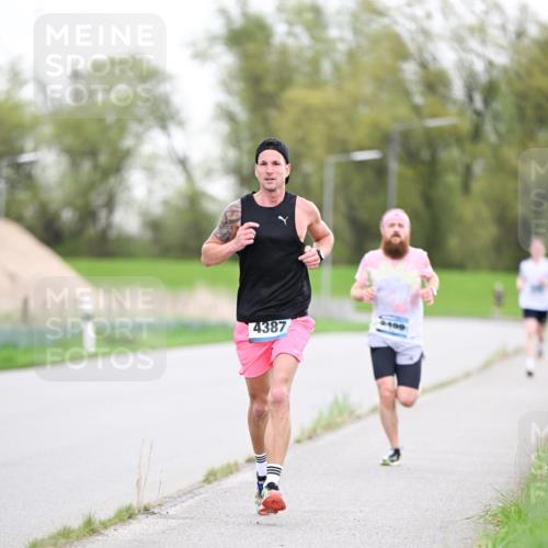 07.04.2024 - 43. Internationalen Wilhelmsburger Insellauf Dr. Thomas Lammeyer http://msf.ph/oto/6037581 07.04.2024 10:22:27 Laufen 4387, 199 meine-sportfotos.de