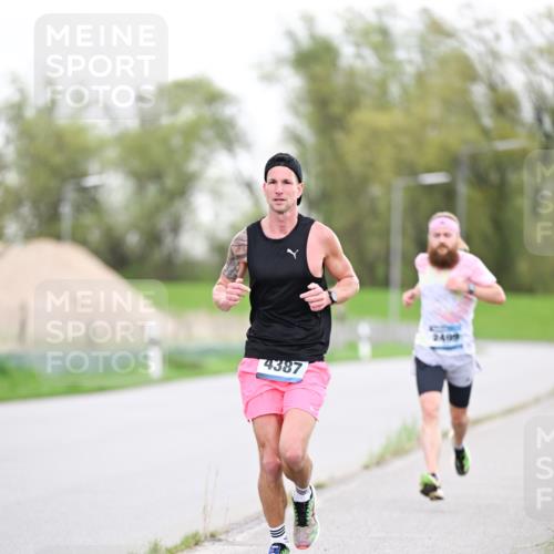 07.04.2024 - 43. Internationalen Wilhelmsburger Insellauf Dr. Thomas Lammeyer http://msf.ph/oto/6037585 07.04.2024 10:22:28 Laufen 4387 meine-sportfotos.de
