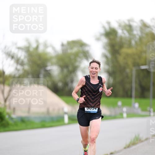 07.04.2024 - 43. Internationalen Wilhelmsburger Insellauf Dr. Thomas Lammeyer http://msf.ph/oto/6037667 07.04.2024 10:22:56 Laufen  meine-sportfotos.de