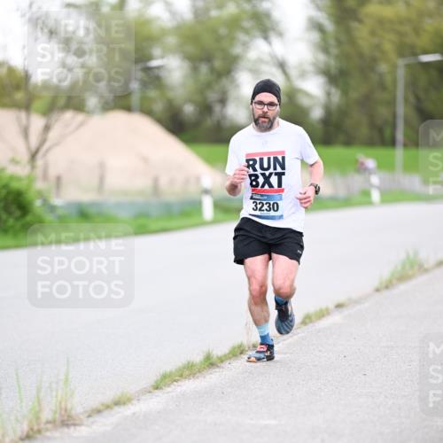 07.04.2024 - 43. Internationalen Wilhelmsburger Insellauf Dr. Thomas Lammeyer http://msf.ph/oto/6037688 07.04.2024 10:23:11 Laufen 3230 meine-sportfotos.de