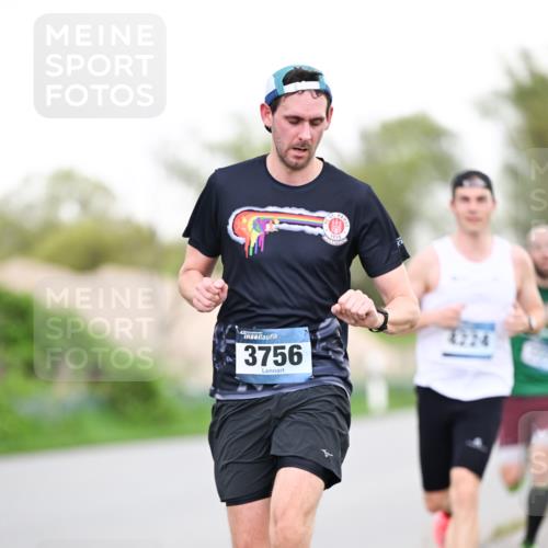 07.04.2024 - 43. Internationalen Wilhelmsburger Insellauf Dr. Thomas Lammeyer http://msf.ph/oto/6037895 07.04.2024 10:24:38 Laufen 3756, 224 meine-sportfotos.de