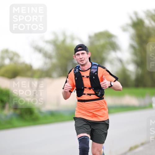 07.04.2024 - 43. Internationalen Wilhelmsburger Insellauf Dr. Thomas Lammeyer http://msf.ph/oto/6037912 07.04.2024 10:24:55 Laufen  meine-sportfotos.de