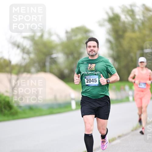 07.04.2024 - 43. Internationalen Wilhelmsburger Insellauf Dr. Thomas Lammeyer http://msf.ph/oto/6037923 07.04.2024 10:25:01 Laufen 2045 meine-sportfotos.de