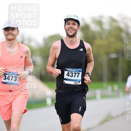 07.04.2024 - 43. Internationalen Wilhelmsburger Insellauf Dr. Thomas Lammeyer http://msf.ph/oto/6037937 07.04.2024 10:25:05 Laufen 3473, 1, 4377, 4377 meine-sportfotos.de