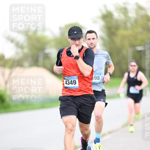 07.04.2024 - 43. Internationalen Wilhelmsburger Insellauf Dr. Thomas Lammeyer http://msf.ph/oto/6038010 07.04.2024 10:25:21 Laufen 4349, 498 meine-sportfotos.de