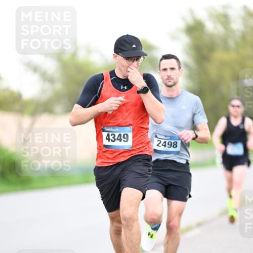 07.04.2024 - 43. Internationalen Wilhelmsburger Insellauf Dr. Thomas Lammeyer http://msf.ph/oto/6038012 07.04.2024 10:25:21 Laufen 4349, 2498 meine-sportfotos.de