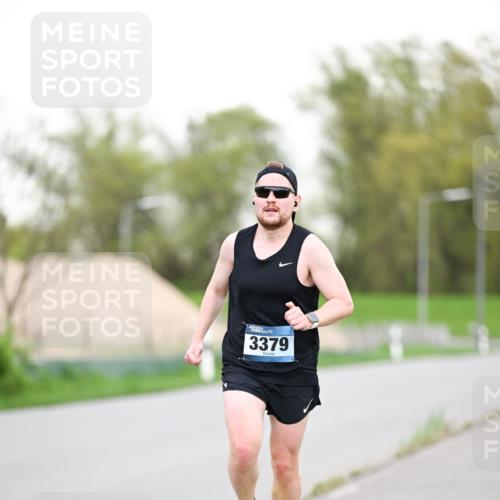 07.04.2024 - 43. Internationalen Wilhelmsburger Insellauf Dr. Thomas Lammeyer http://msf.ph/oto/6038027 07.04.2024 10:25:24 Laufen 3379 meine-sportfotos.de