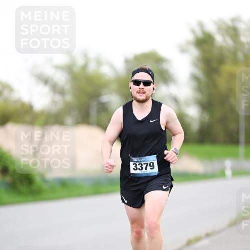 07.04.2024 - 43. Internationalen Wilhelmsburger Insellauf Dr. Thomas Lammeyer http://msf.ph/oto/6038030 07.04.2024 10:25:25 Laufen 3379 meine-sportfotos.de