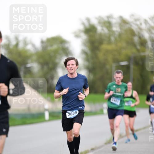 07.04.2024 - 43. Internationalen Wilhelmsburger Insellauf Dr. Thomas Lammeyer http://msf.ph/oto/6038097 07.04.2024 10:25:50 Laufen 2086, 2405 meine-sportfotos.de