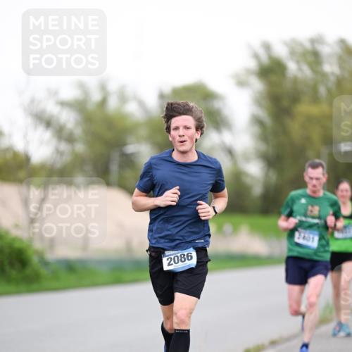 07.04.2024 - 43. Internationalen Wilhelmsburger Insellauf Dr. Thomas Lammeyer http://msf.ph/oto/6038103 07.04.2024 10:25:51 Laufen 2086, 2401 meine-sportfotos.de