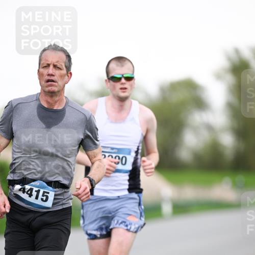 07.04.2024 - 43. Internationalen Wilhelmsburger Insellauf Dr. Thomas Lammeyer http://msf.ph/oto/6038179 07.04.2024 10:26:07 Laufen 4415, 30 meine-sportfotos.de