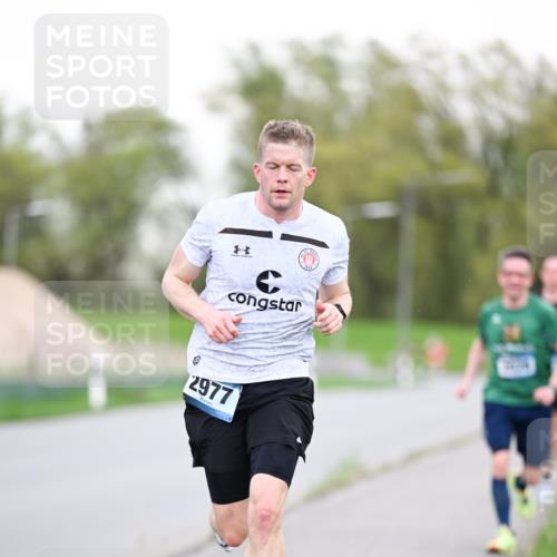 07.04.2024 - 43. Internationalen Wilhelmsburger Insellauf Dr. Thomas Lammeyer http://msf.ph/oto/6038203 07.04.2024 10:26:23 Laufen 2977 meine-sportfotos.de