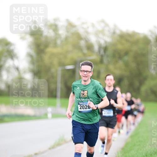 07.04.2024 - 43. Internationalen Wilhelmsburger Insellauf Dr. Thomas Lammeyer http://msf.ph/oto/6038210 07.04.2024 10:26:25 Laufen 2026 meine-sportfotos.de