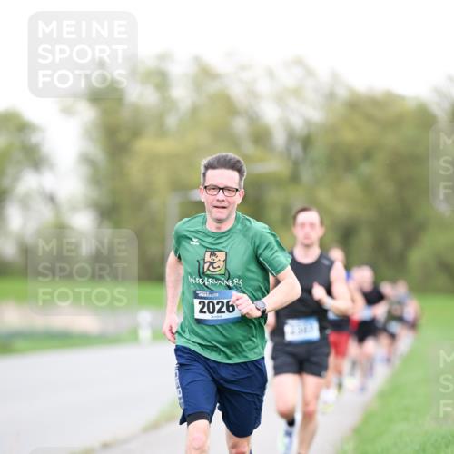 07.04.2024 - 43. Internationalen Wilhelmsburger Insellauf Dr. Thomas Lammeyer http://msf.ph/oto/6038215 07.04.2024 10:26:25 Laufen 2026 meine-sportfotos.de