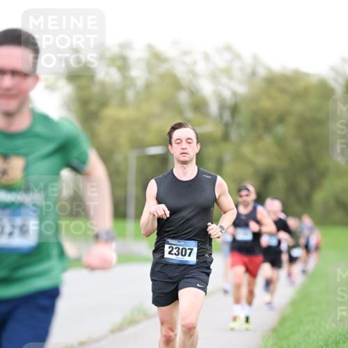 07.04.2024 - 43. Internationalen Wilhelmsburger Insellauf Dr. Thomas Lammeyer http://msf.ph/oto/6038223 07.04.2024 10:26:27 Laufen 576, 2307 meine-sportfotos.de