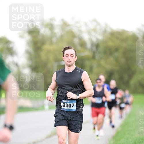 07.04.2024 - 43. Internationalen Wilhelmsburger Insellauf Dr. Thomas Lammeyer http://msf.ph/oto/6038227 07.04.2024 10:26:28 Laufen 2307 meine-sportfotos.de