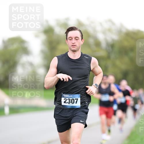 07.04.2024 - 43. Internationalen Wilhelmsburger Insellauf Dr. Thomas Lammeyer http://msf.ph/oto/6038234 07.04.2024 10:26:28 Laufen 2307 meine-sportfotos.de