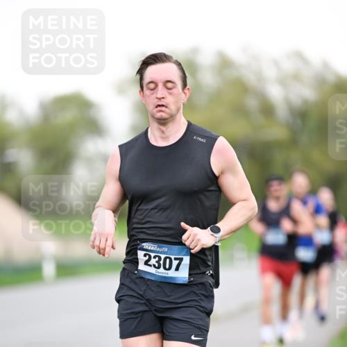 07.04.2024 - 43. Internationalen Wilhelmsburger Insellauf Dr. Thomas Lammeyer http://msf.ph/oto/6038238 07.04.2024 10:26:29 Laufen 2307 meine-sportfotos.de